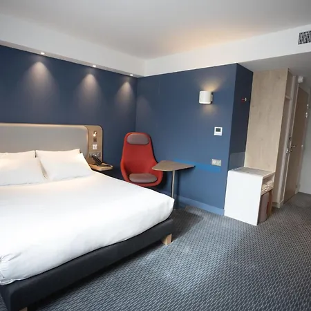 Отель Express Caen By Ihg